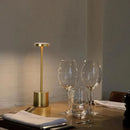 Luminária de Mesa Recarregável Sem Fio  GlowLite – Iluminação portátil sem fio com bateria recarregável